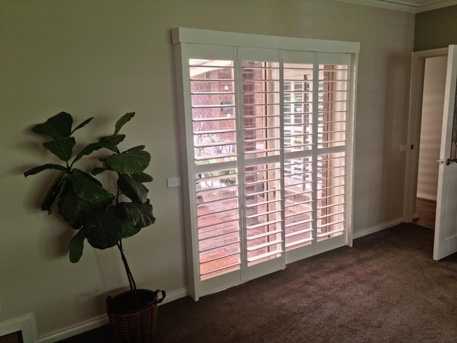 Eureka Blinds & Curtains - Luxaflex Window Fashions Gallery — photo 4
