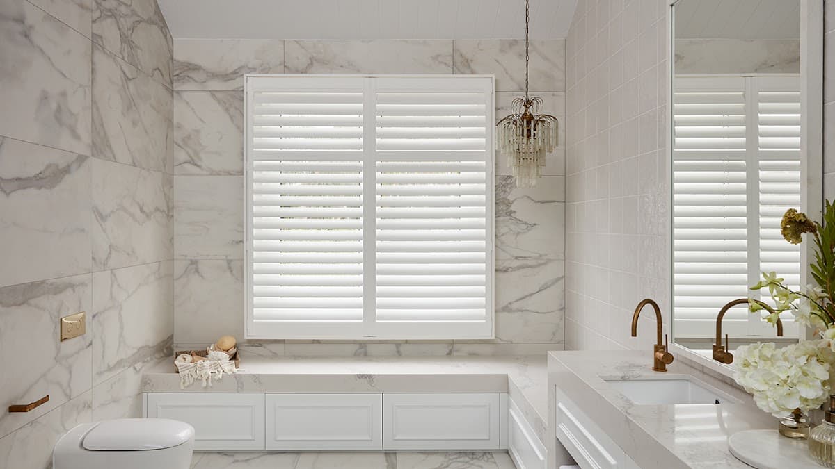 Needlecraft Curtains and Blinds - Luxaflex Window Fashions Gallery — photo 3