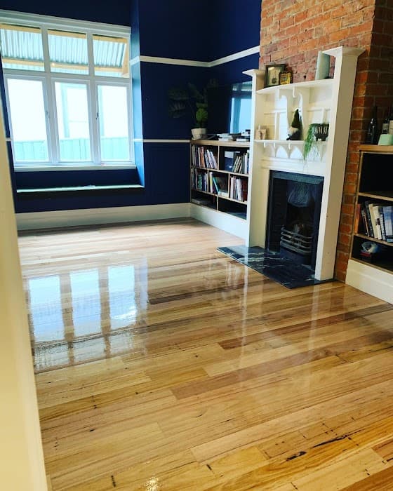 NJR floor sanding and polishing — photo 3