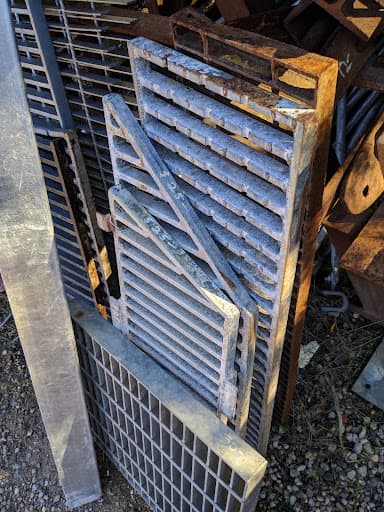 Bendigo Trailers & Hardware — listing photo