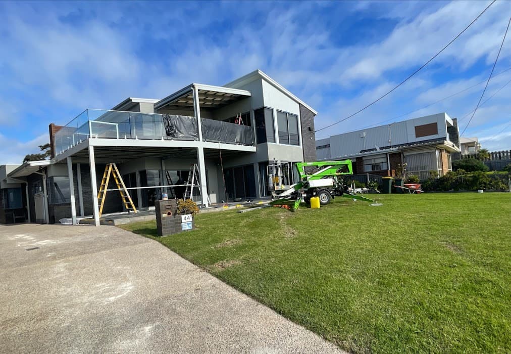 J PAINTING GEELONG — photo 1