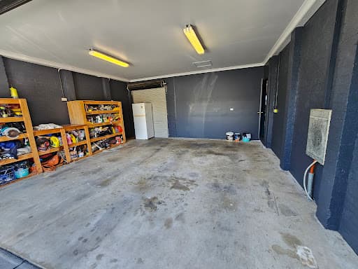 PAINTERS GEELONG — listing photo