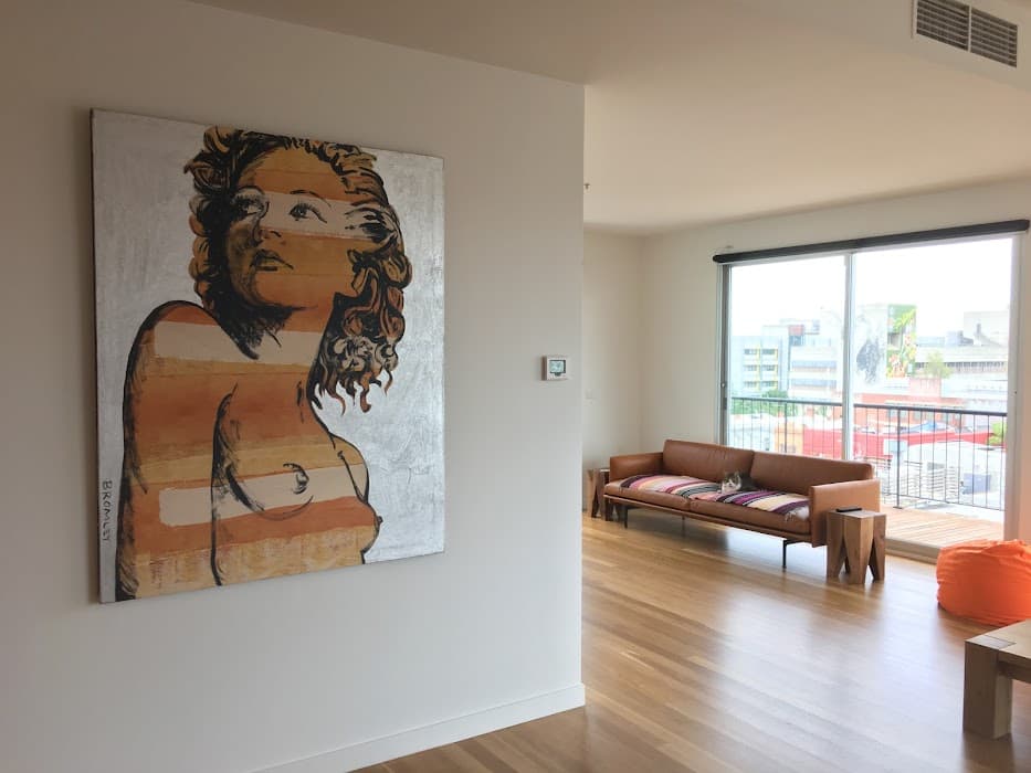 Professional Picture hanging (Melbourne) — photo 3
