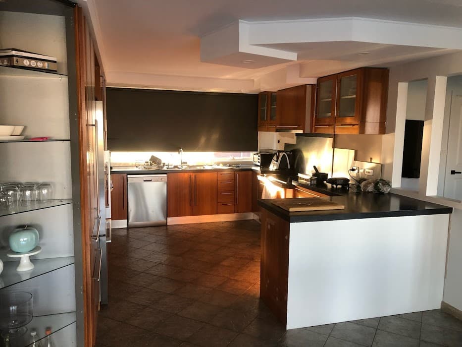 Refresh Kitchen Painting | Kitchen Cabinet Spray Painting Essendon — photo 7
